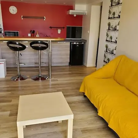 Lejlighed La Bastille 4 *