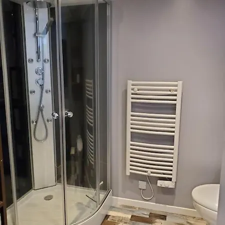 Lejlighed La Bastille 4 *